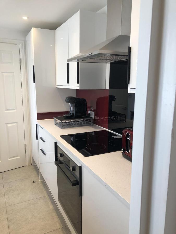 Highfield House - 1 Bed-Sleeps 2-Tjs20Hh Apartment Ilfracombe Bagian luar foto