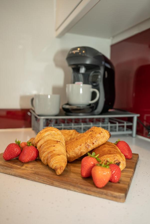 Highfield House - 1 Bed-Sleeps 2-Tjs20Hh Apartment Ilfracombe Bagian luar foto
