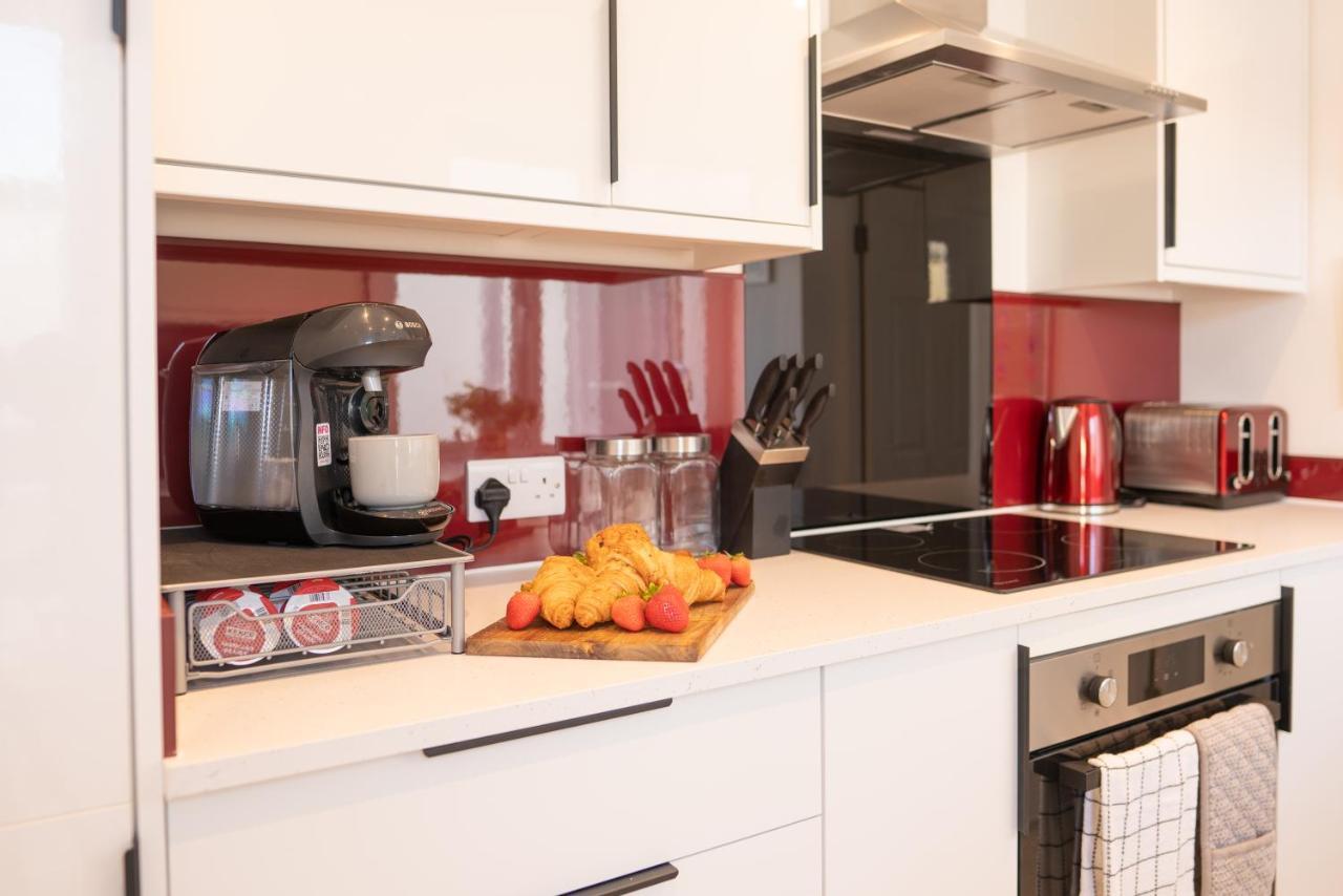 Highfield House - 1 Bed-Sleeps 2-Tjs20Hh Apartment Ilfracombe Bagian luar foto
